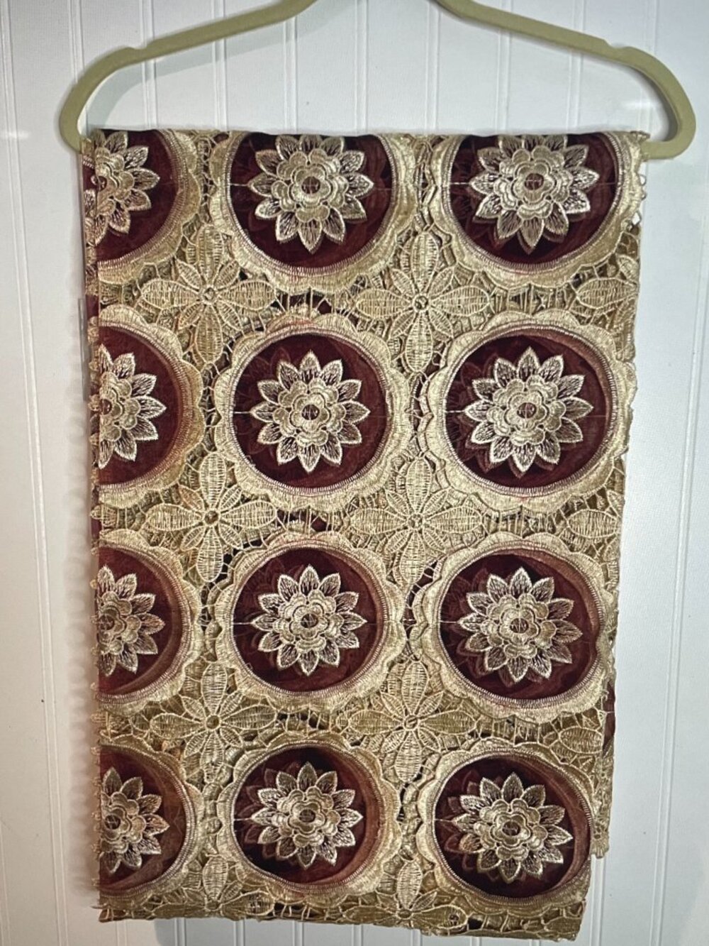 Vintage-Style Multicolor Lace Floral Embroidered Tablecloth 60" X 90"Rectangular